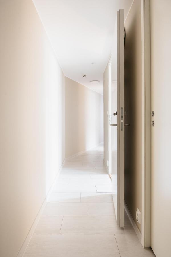 Stay L Urban - Spacious Apartment With Private Terrace Bergen Bagian luar foto