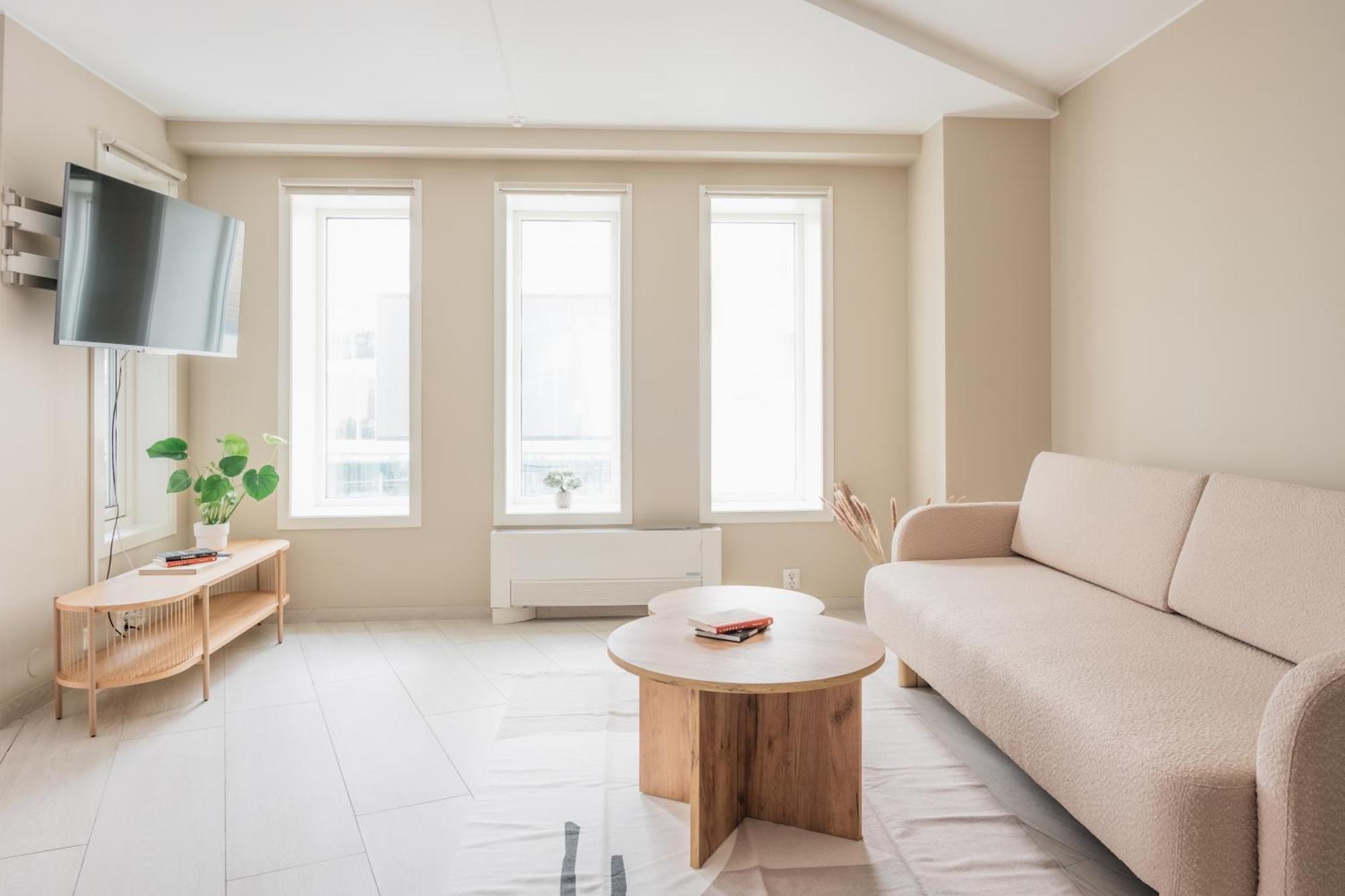 Stay L Urban - Spacious Apartment With Private Terrace Bergen Bagian luar foto