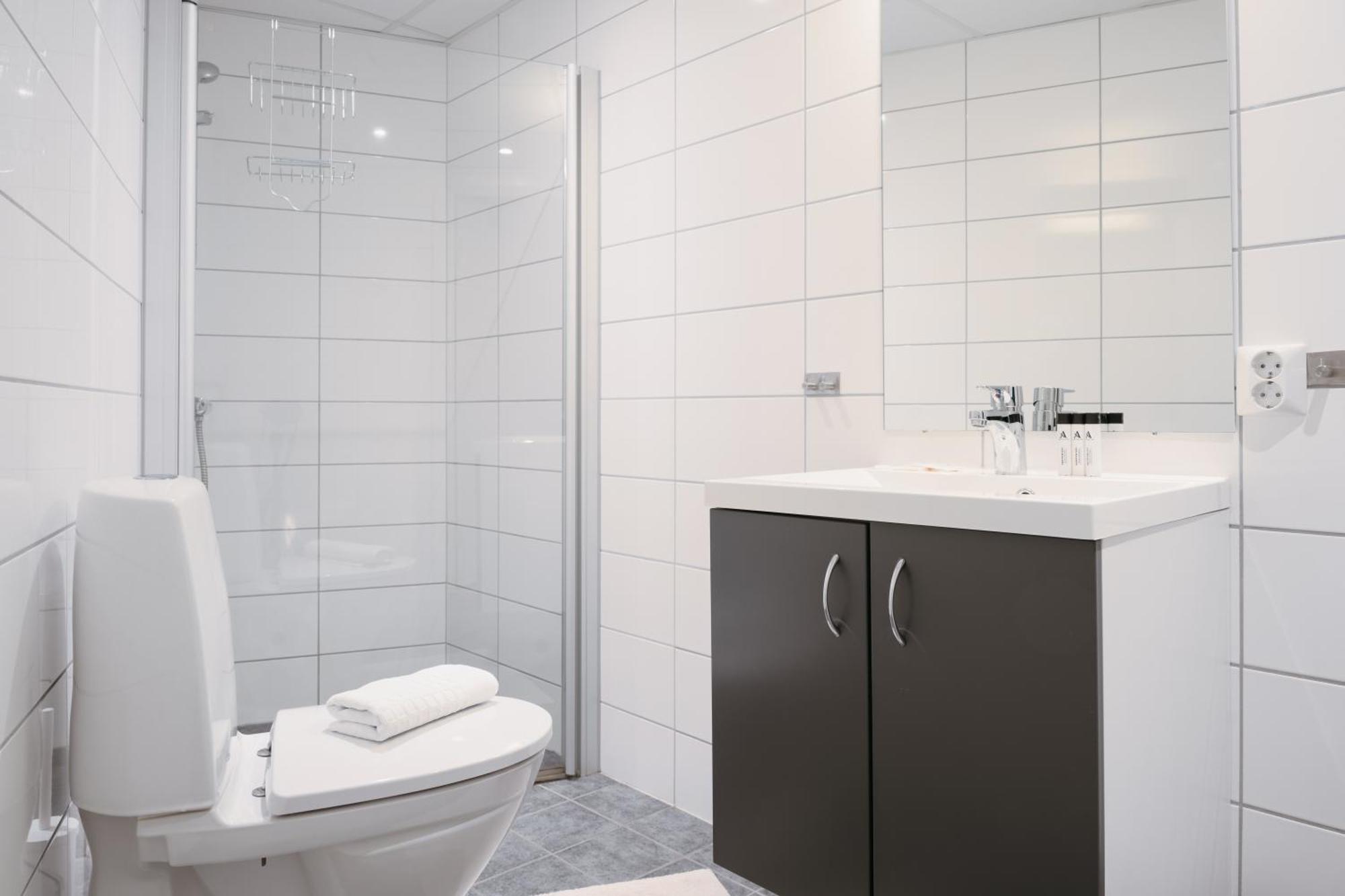 Stay L Urban - Spacious Apartment With Private Terrace Bergen Bagian luar foto